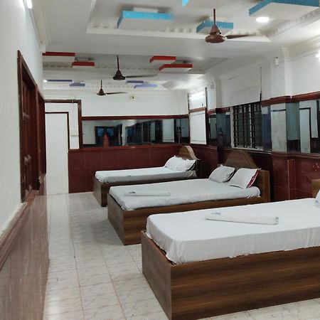 Gsd Inn Guest House Pondicherry Phòng bức ảnh